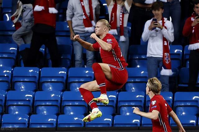 曼城内部会议纪要流出：清晨临场应变，社区盾使命明确，心理建设被强调 