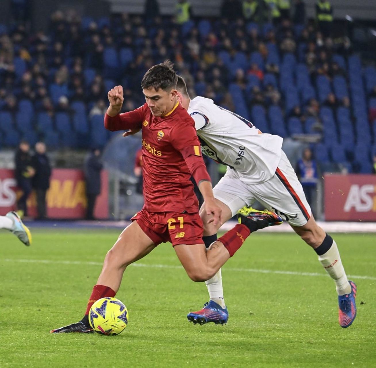 赛后体能课后，成都蓉城更衣室发声备战意大利杯，球迷炸锅，赛程密集仍需轮换的简单介绍