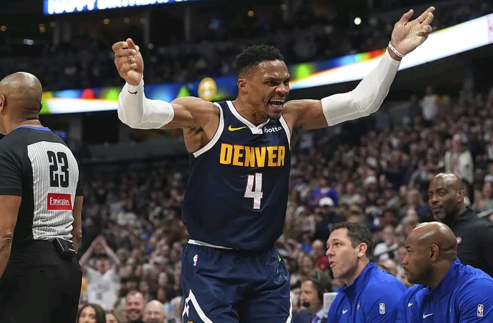 2016nba活塞休赛期都有哪些交易