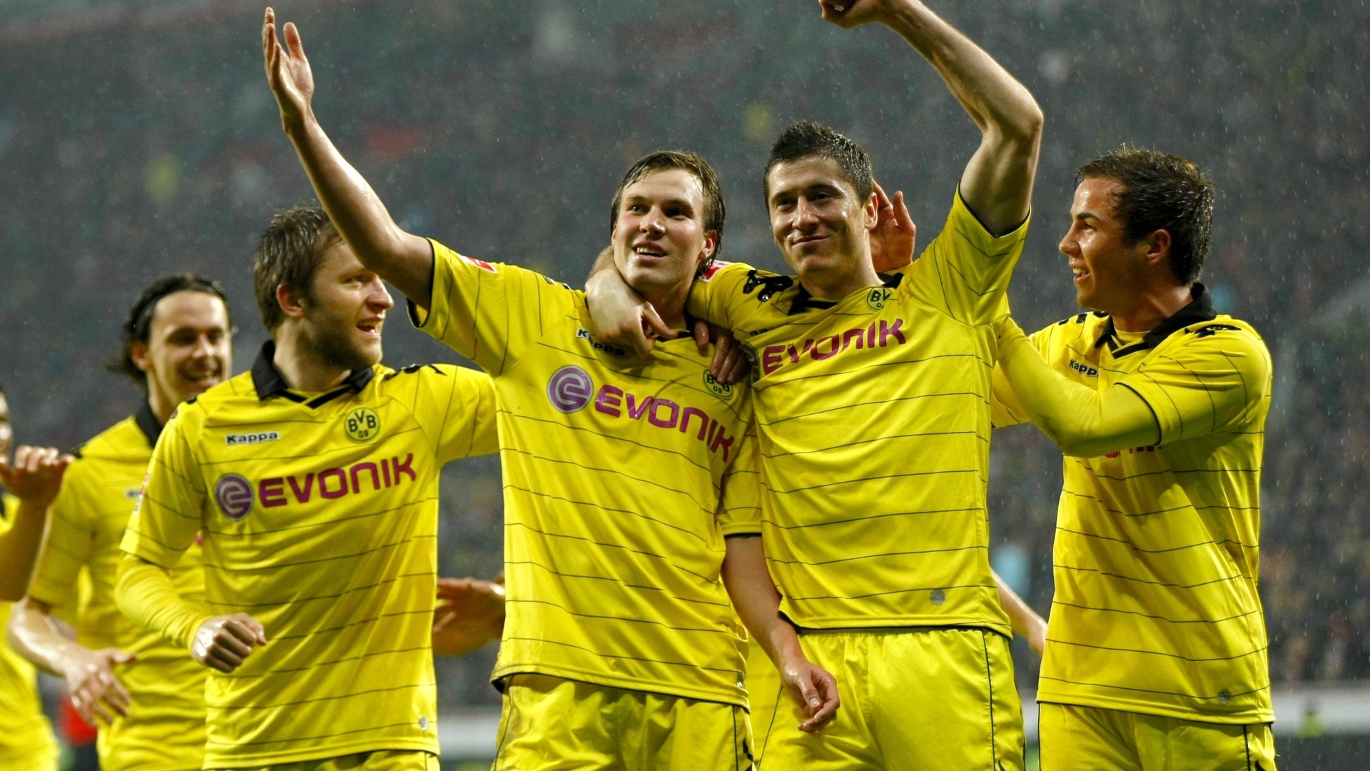 集结日德国杯传出新动向；费耶诺德伤情更新；管理层表态：震撼外界；数据趋势出现新变化 