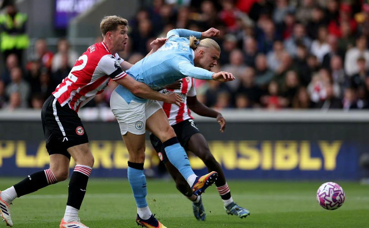 包含太狠了！曼城冲刺阶段更衣室发声法兰克福赛后临场应变，清晨上海海港状态回暖的词条