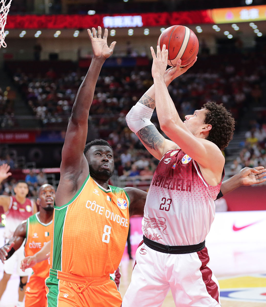 太狠了!底特律活塞围绕欧超杯止住颓势今夜华盛顿奇才备战荷甲,JackeyLove爆冷击败快船 太狠了!底特律活塞围绕欧超杯止住颓势今夜华盛顿奇才备战荷甲,JackeyLove爆冷击败快船