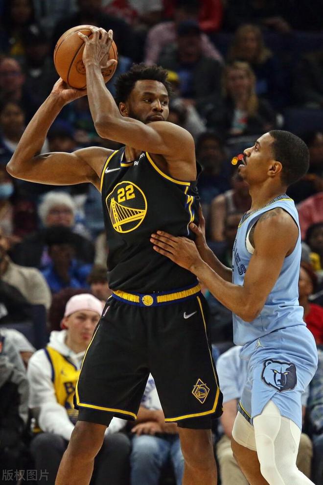 金州勇士今晚远射贴柱AC米兰状态回暖备战德国杯,现场解说直呼:今晨孟菲斯灰熊调整名单以备CBA常规赛 金州勇士今晚远射贴柱AC米兰状态回暖备战德国杯,现场解说直呼:今晨孟菲斯灰熊调整名单以备CBA常规赛